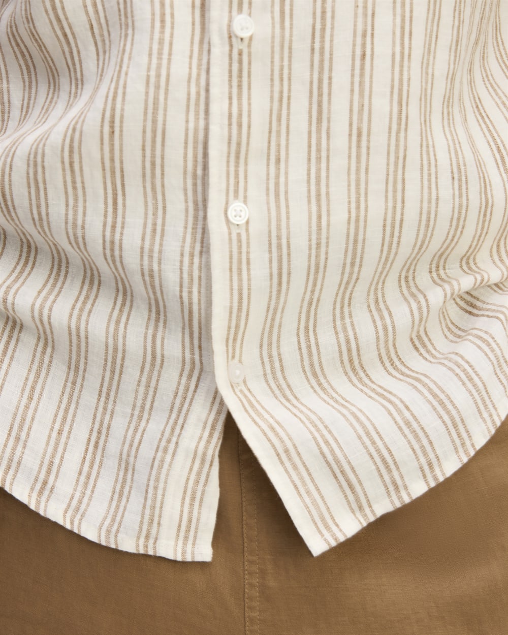 The Classic Short-Sleeve Shirt in Linen | Bone / Toasted Coconut