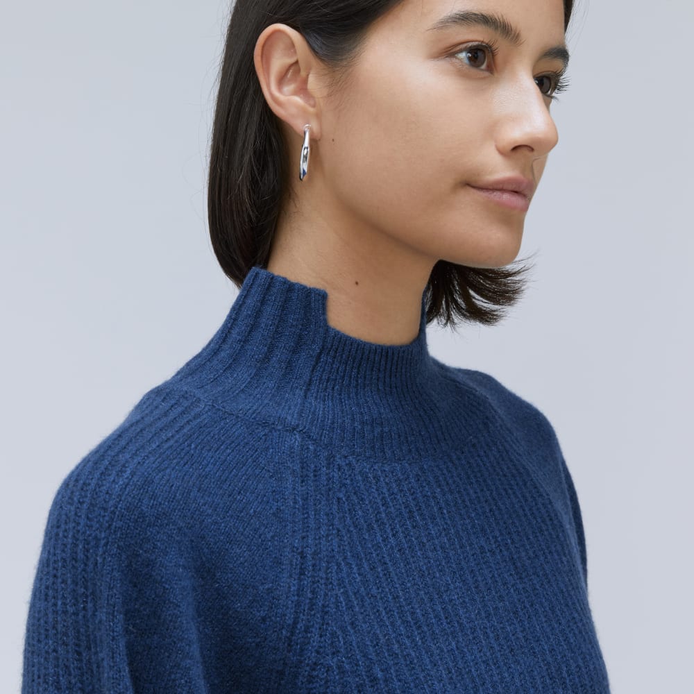 The Cashmere Ribbed Turtleneck | Bright Navy