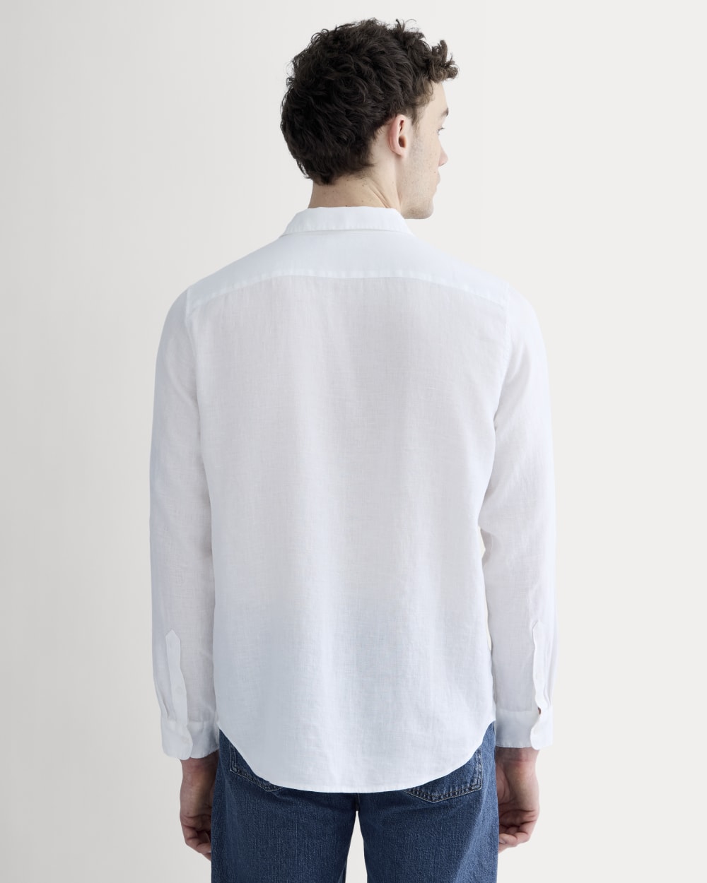 The Classic Shirt in Linen | White