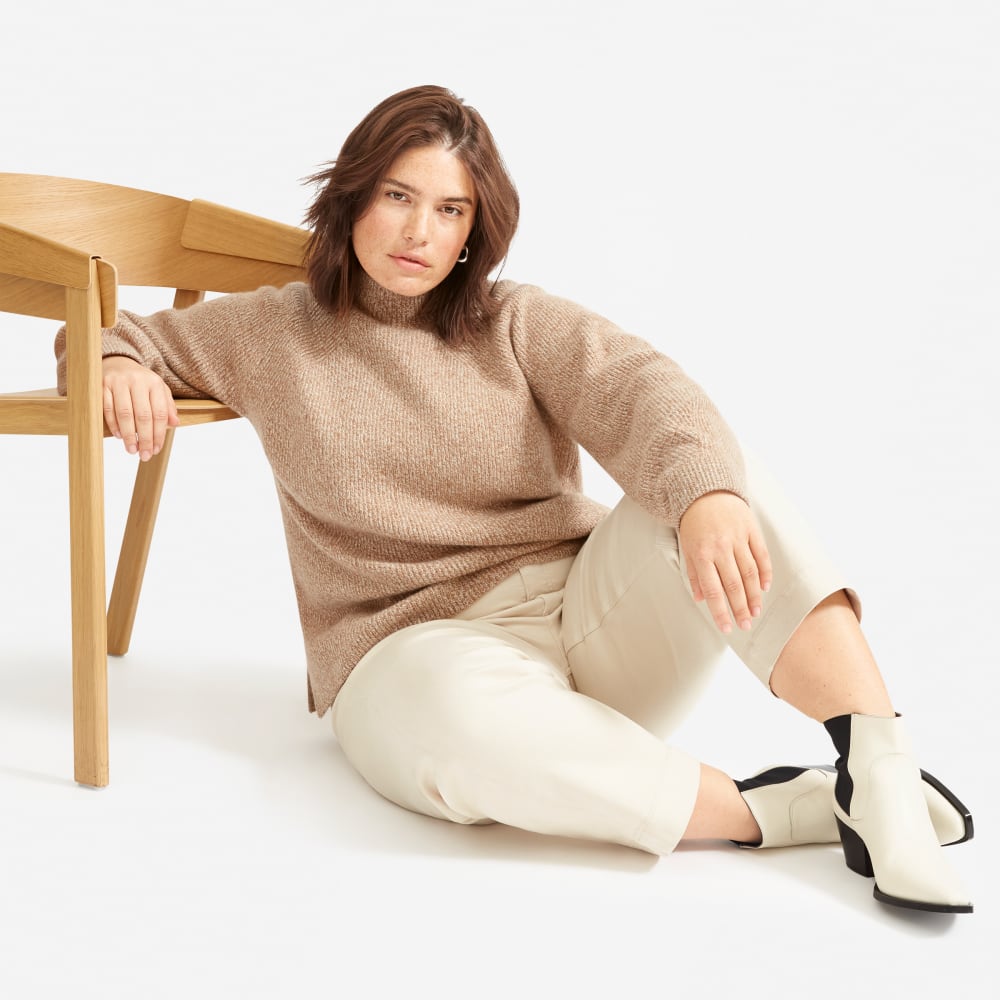 The Straight-Leg Crop | Sandstone | Regular