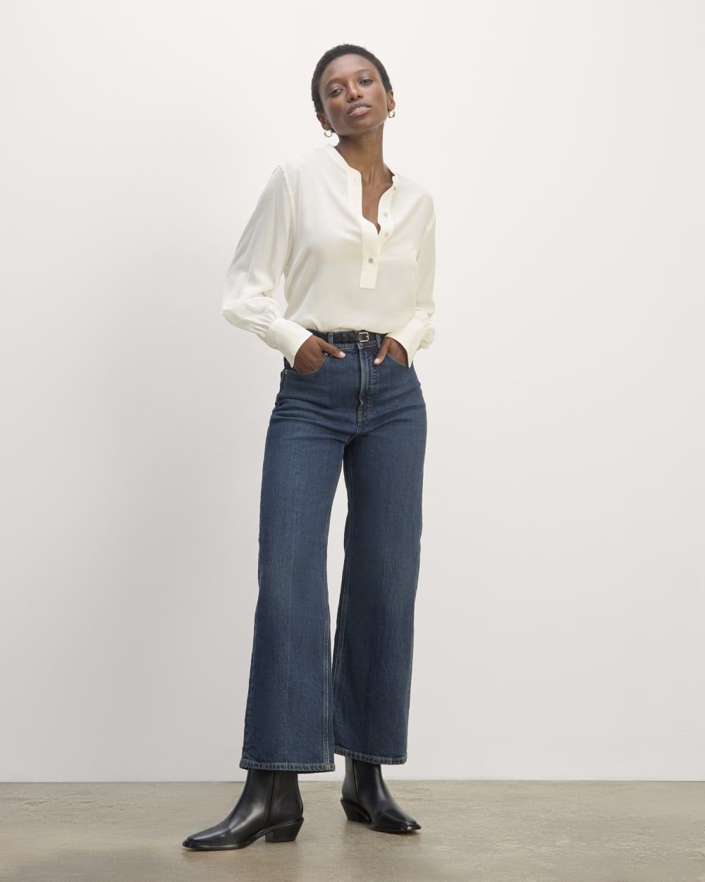 The Henley Shirt in Washable Silk | Off-White