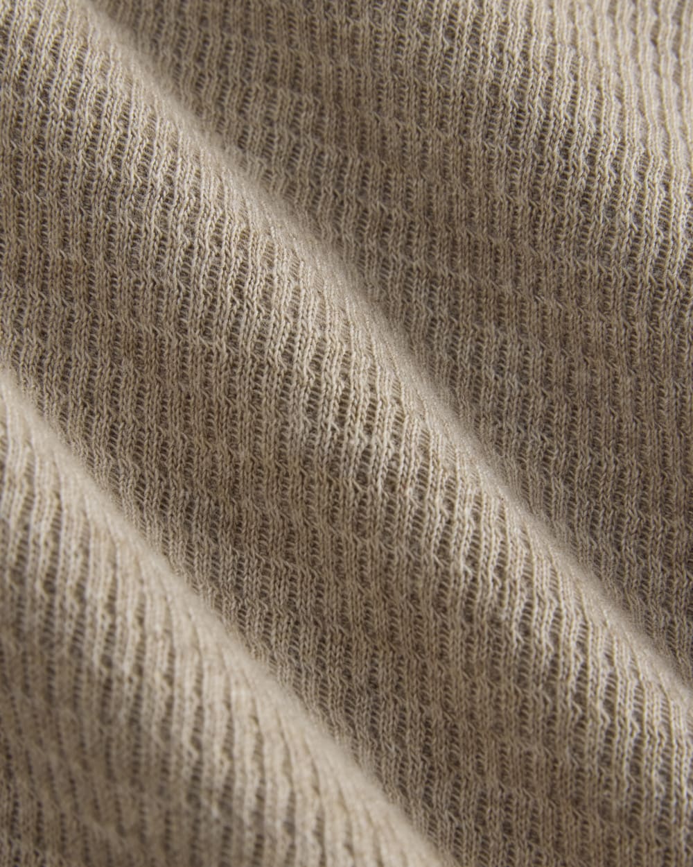 Slim-Fit Crew in Cozy Waffle | Heathered Oatmeal