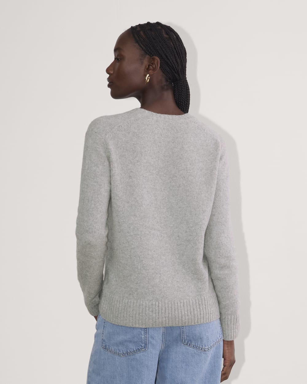 The V-Neck Sweater in Plush Cotton | Heathered Grey
