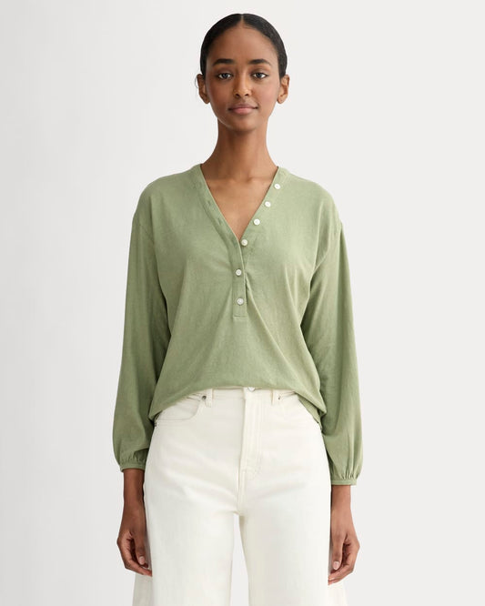 The Air V-Neck Henley | Sagebrush