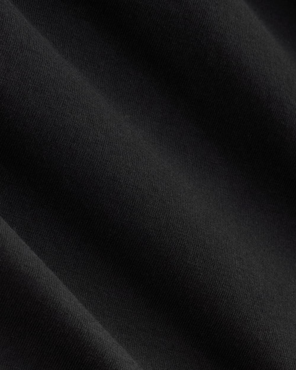 The Slim V-Neck Tee in Essential Cotton | Black