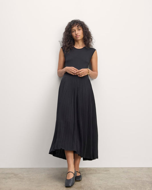 The Knit Pleated Dress | Black