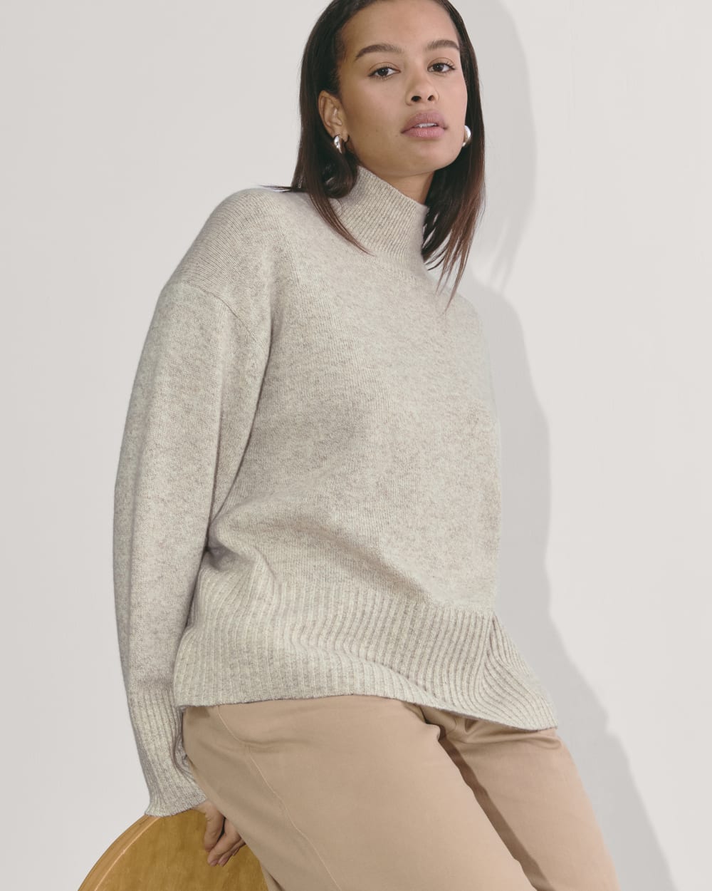 The Boxy Turtleneck in Cashmere | Canvas