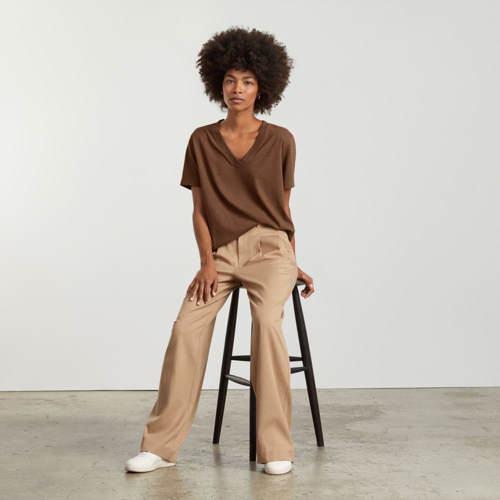 The Vintage V-Neck Hemp Tee | Espresso