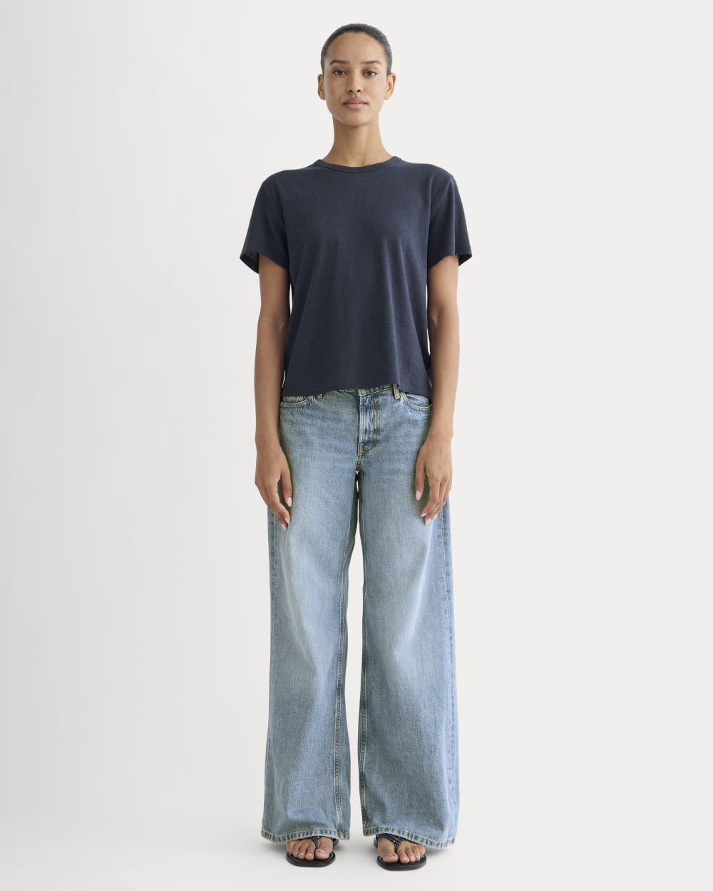 The Box-Cut Tee in Cotton Linen | Navy