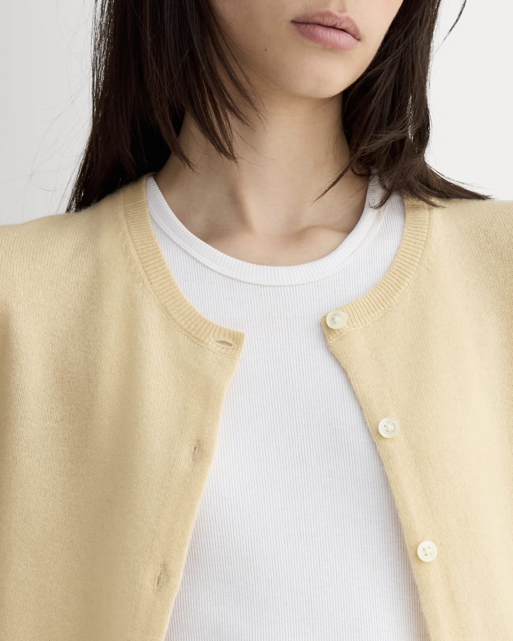 The Classic Cardigan in Cashmere | Creme