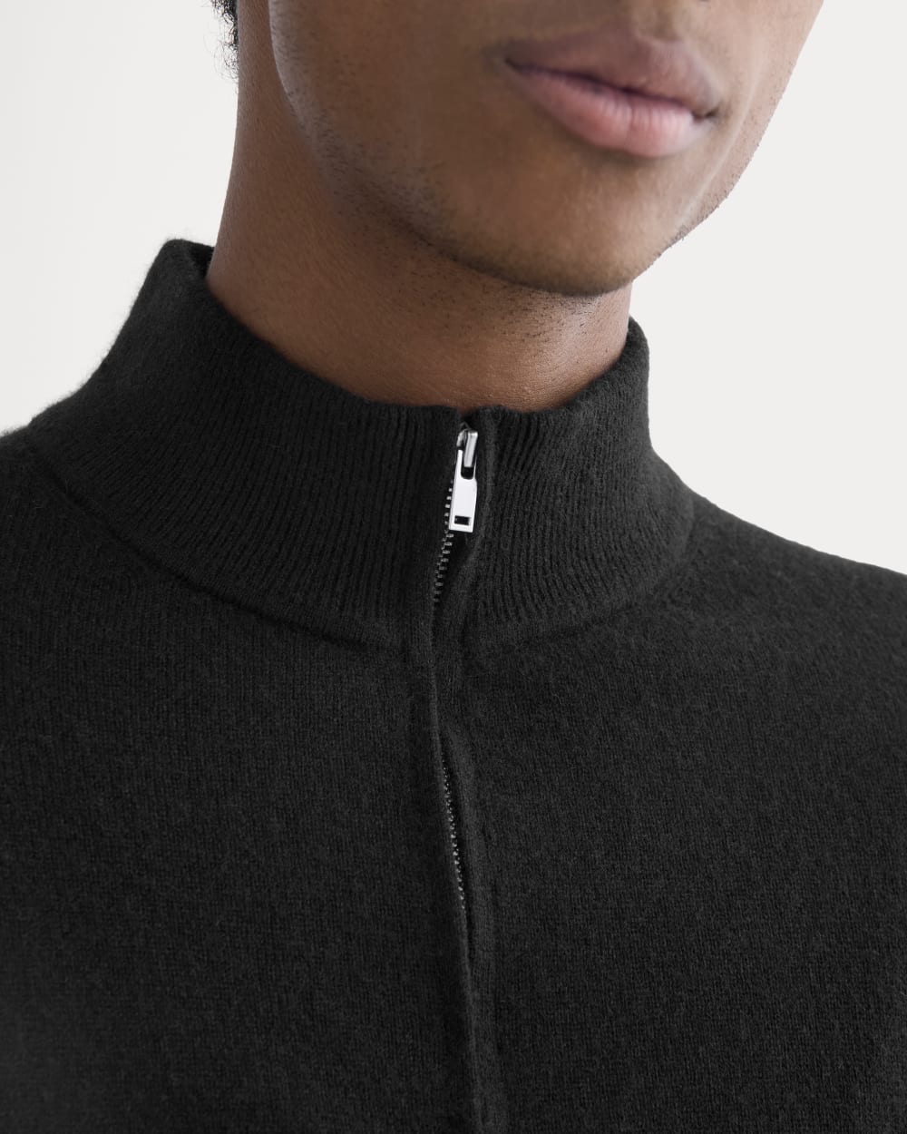 Cashmere Quarter Zip Sweater |  Black