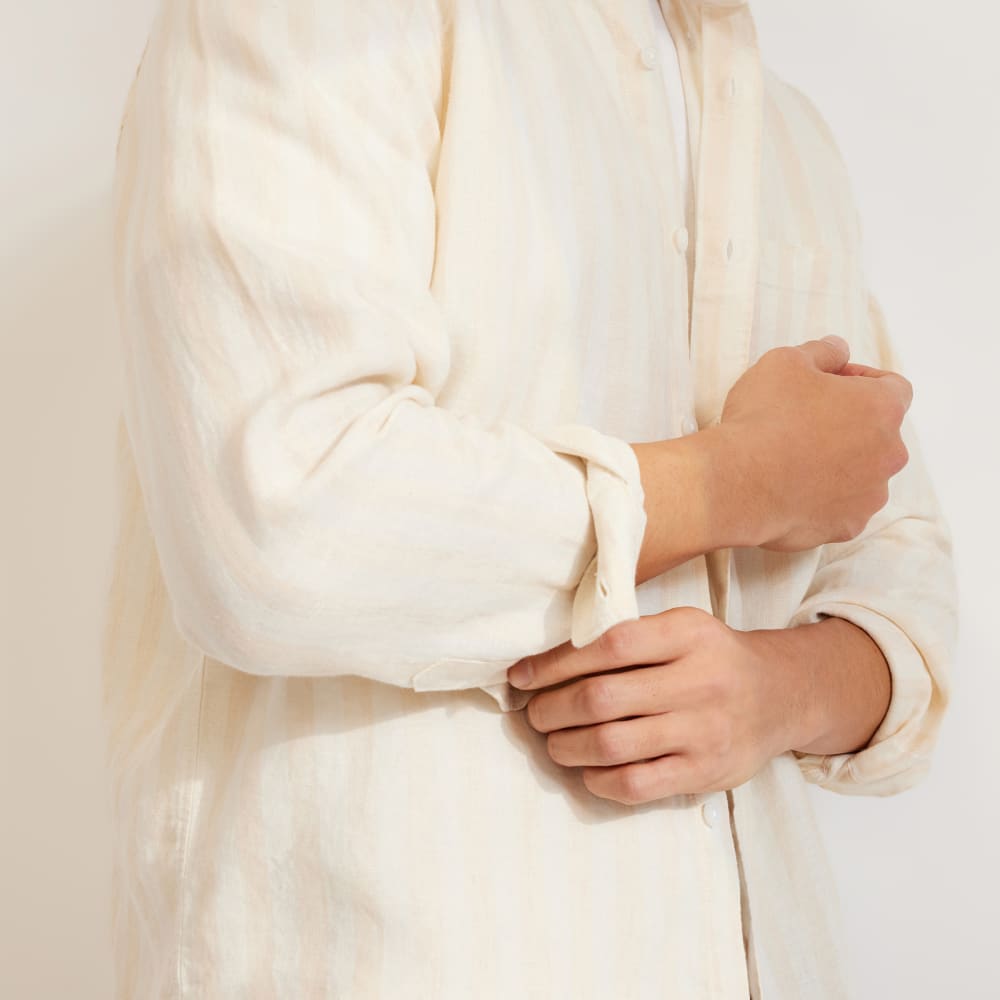 The Classic Shirt in Linen | Brazilian Sand / Canvas Tan