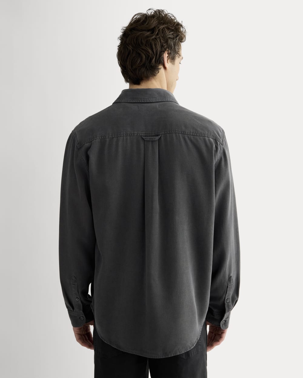 The Utility Shirt Jacket in Buttersoft | Graphite