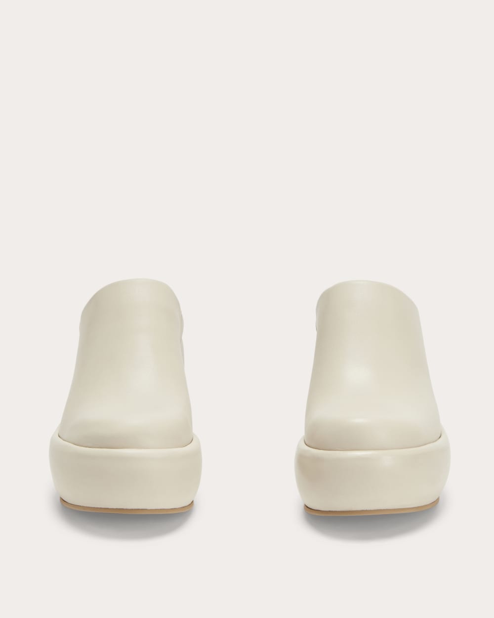 The Puffa Clog | Parchment