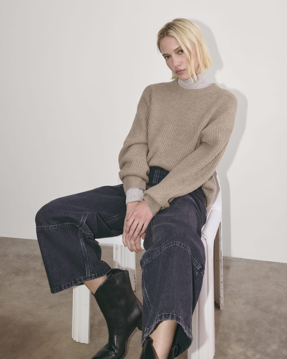 The Cocoon Crew in Wool Cashmere | Oatmeal