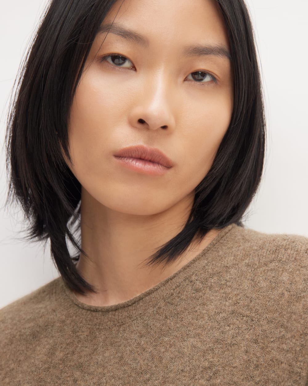 The Cozy-Stretch Crew | Heathered Toasted Coconut