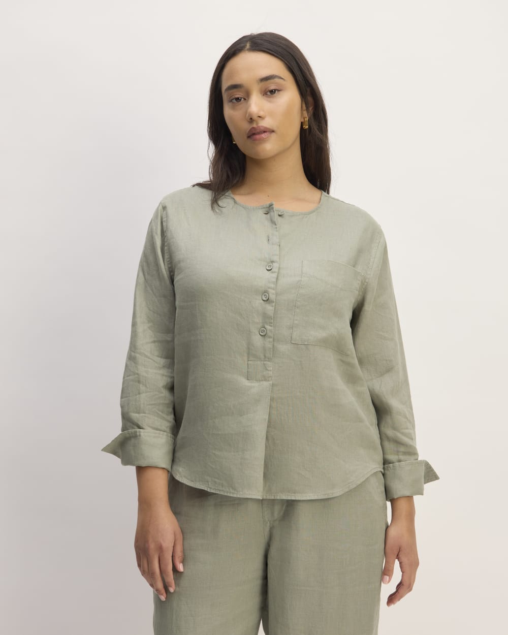 The Popover Shirt in Linen | Sage Green