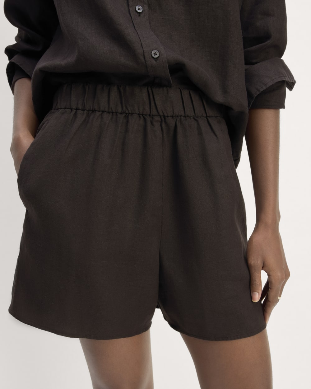 The Linen Easy Short | Black