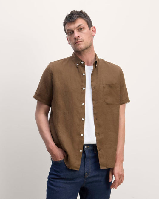 The Classic Short-Sleeve Shirt in Linen | Cocoa