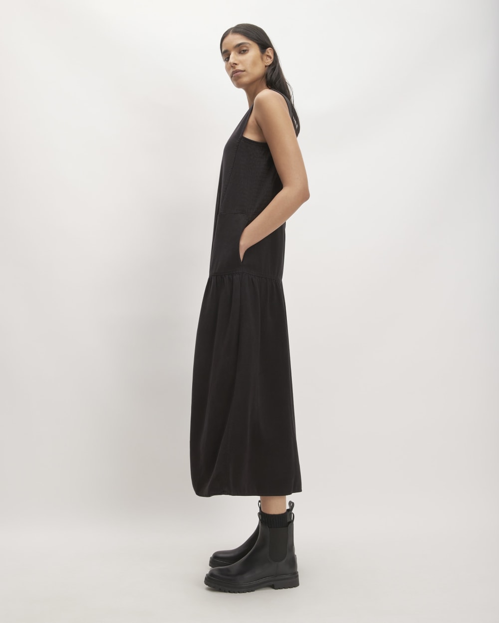 The TENCEL™ V-Neck Dress | Black