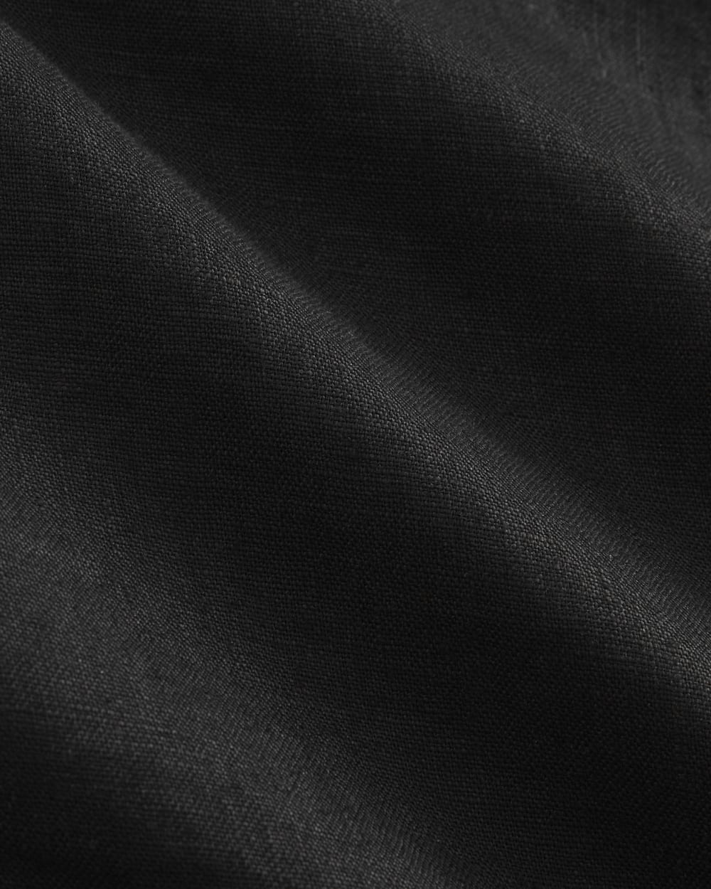 The Resort Shirt in Linen | Black