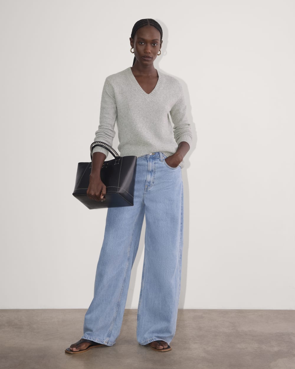 The V-Neck Sweater in Plush Cotton | Heathered Grey