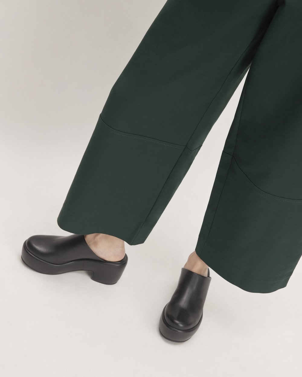 The Structured Cotton Belted Pant | Scarab