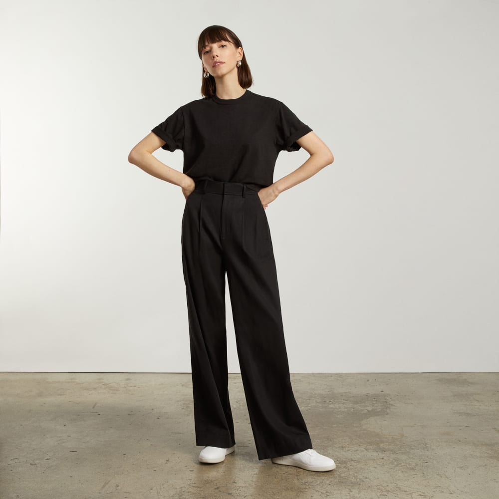 The Everyone Relaxed Hemp Tee | Black