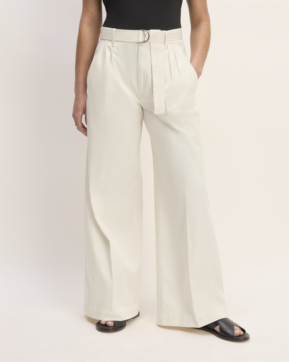 The Pleated Wide-Leg Chino | Bone