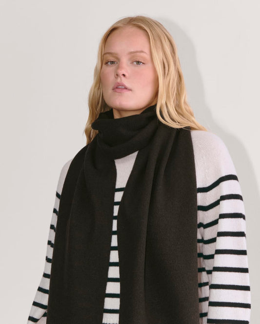 The Cabin Scarf | Black