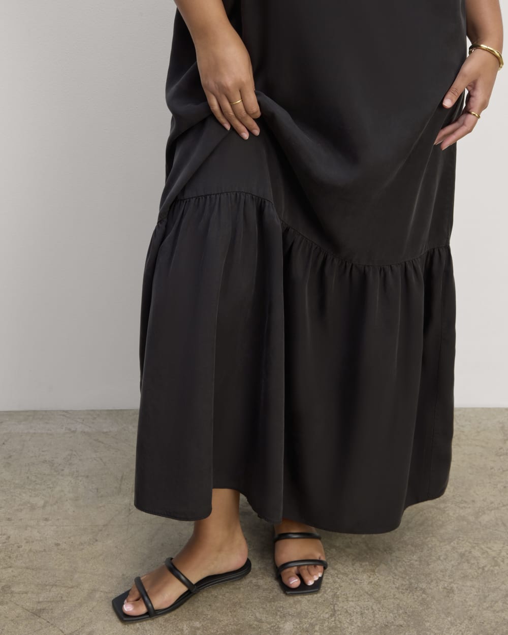 The Long Weekend Dress in Butterlite | Black