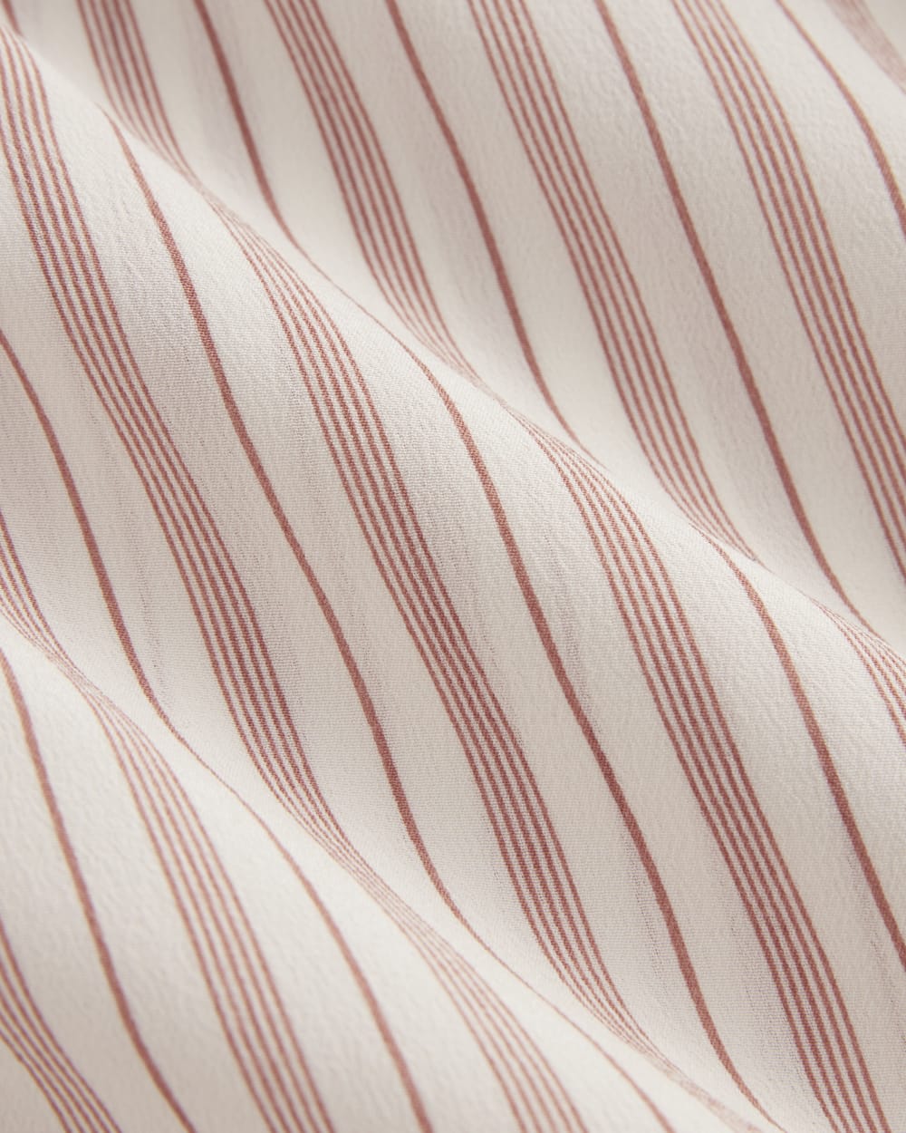 The Notch Shirt in Washable Silk | Bone / Dusky Rose