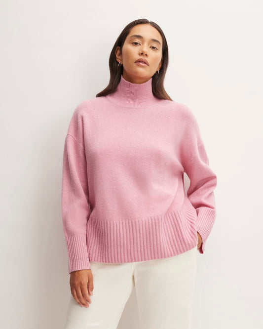 The Cashmere Oversized Turtleneck | Bubblegum
