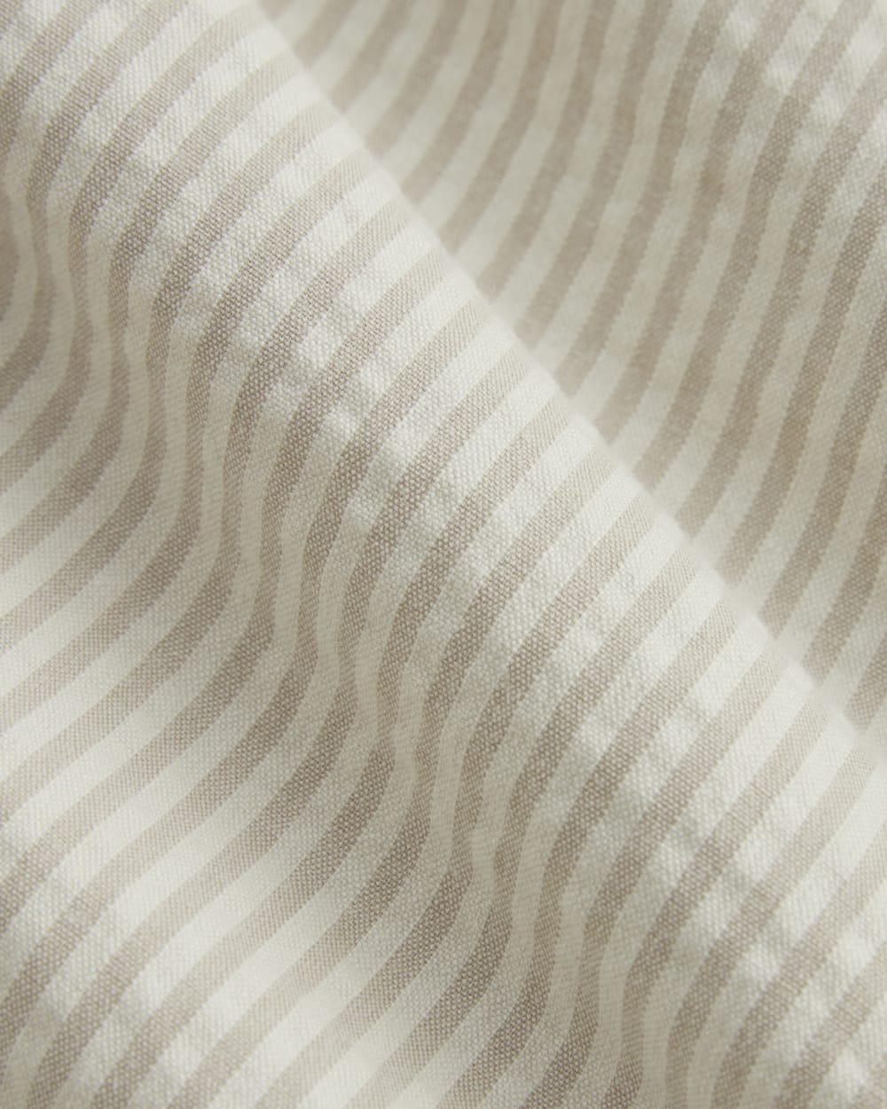 The Seersucker Resort Shirt | Trench Coat Khaki / Natural