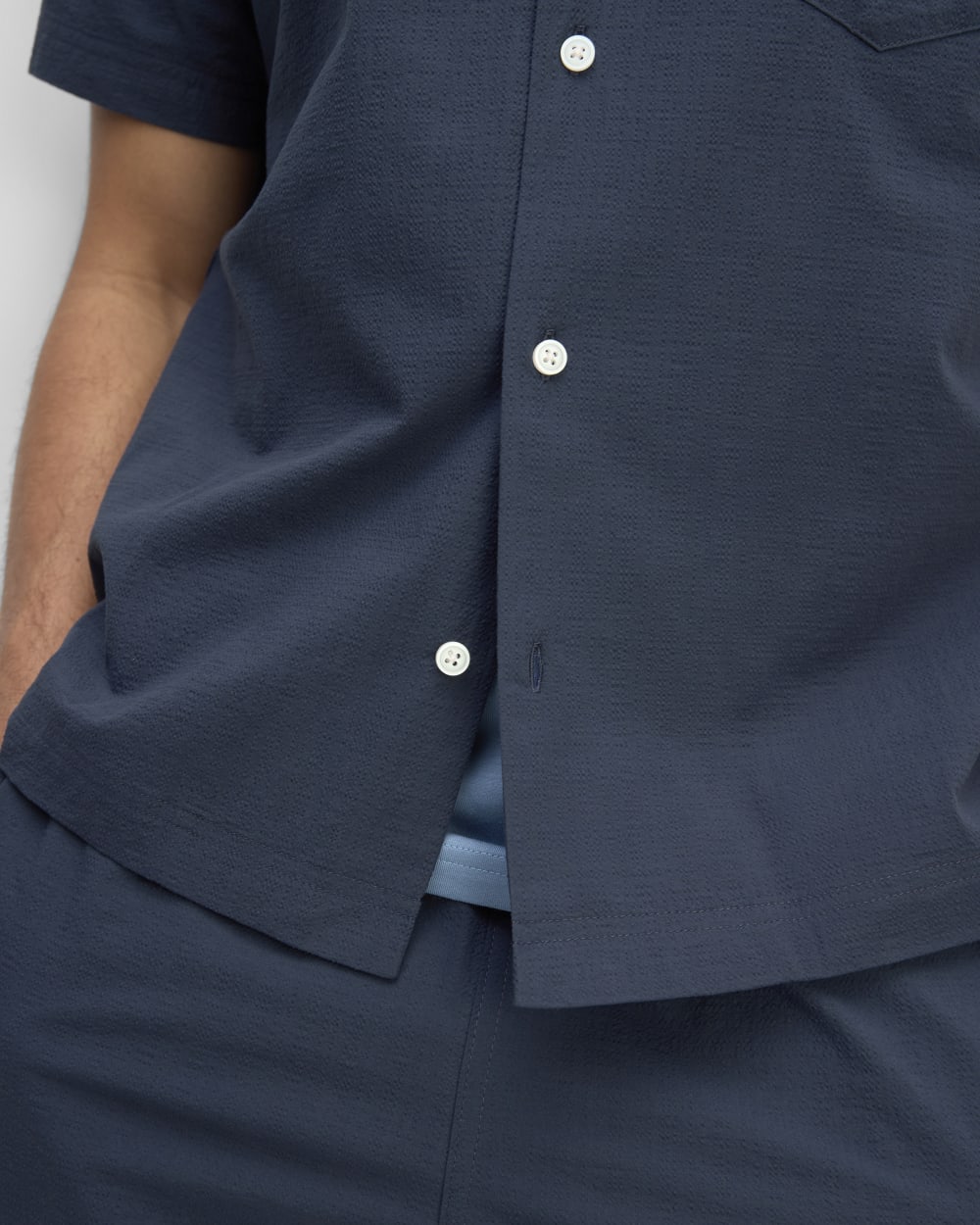 The Seersucker Short-Sleeve Shirt | Deep Blue