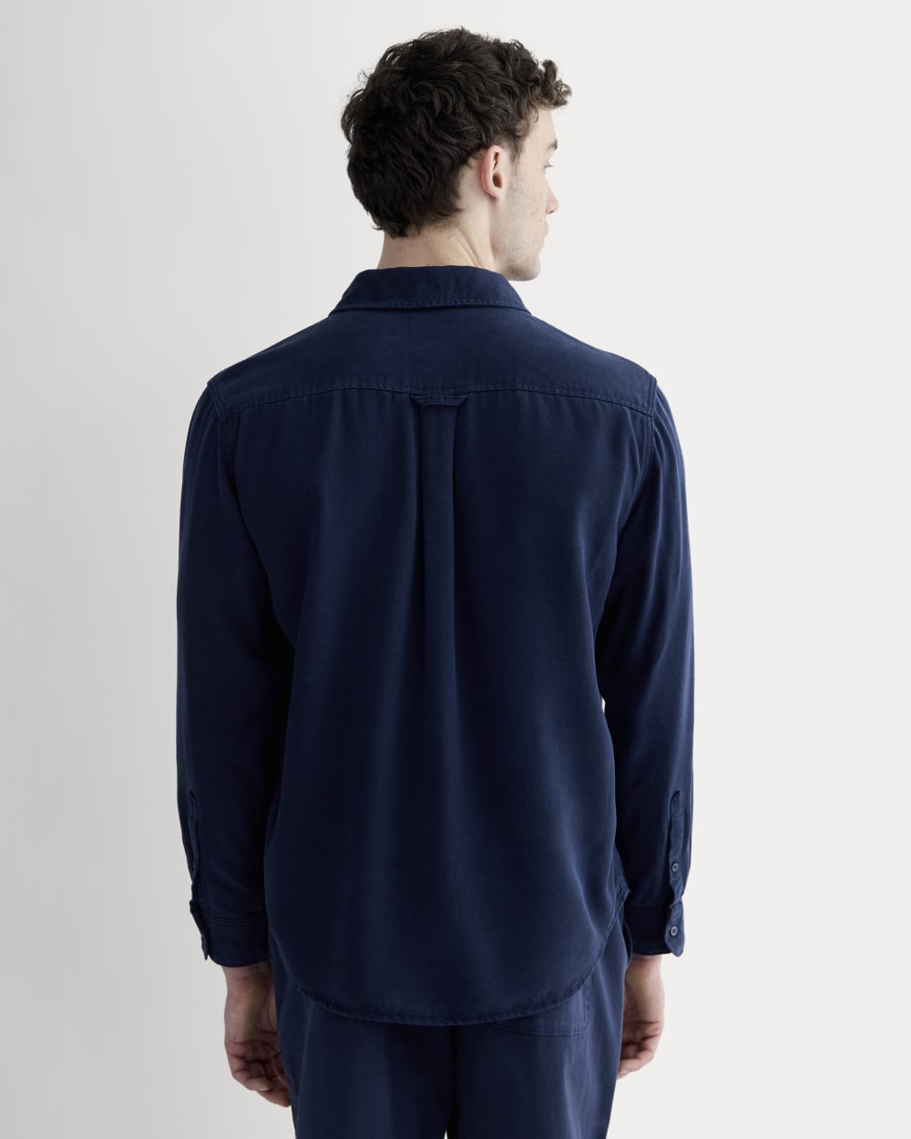 The Utility Shirt Jacket in Buttersoft | Navy