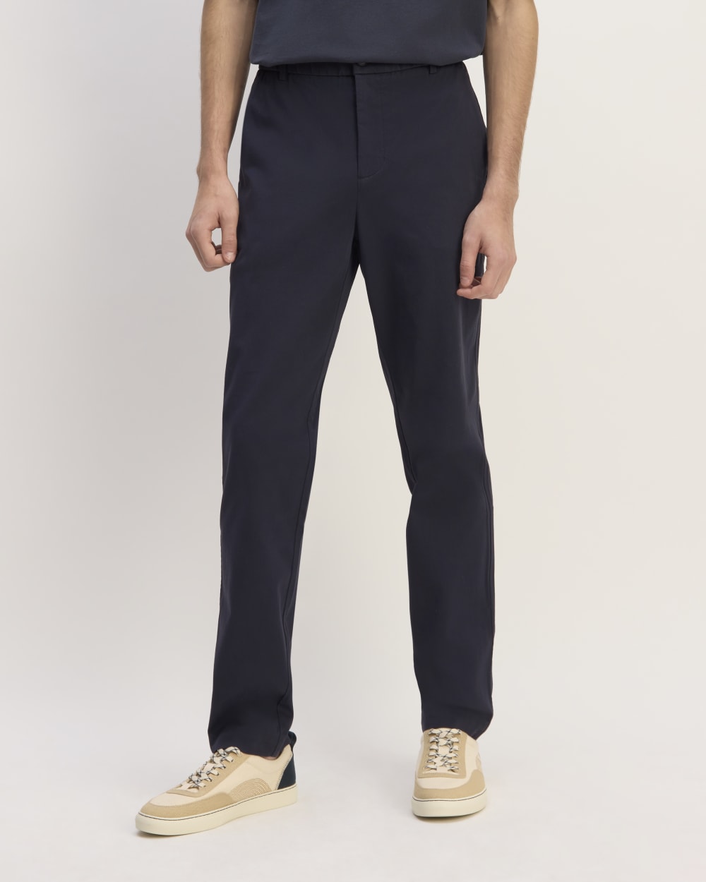 The Weekend Performance Chino | Deep Navy
