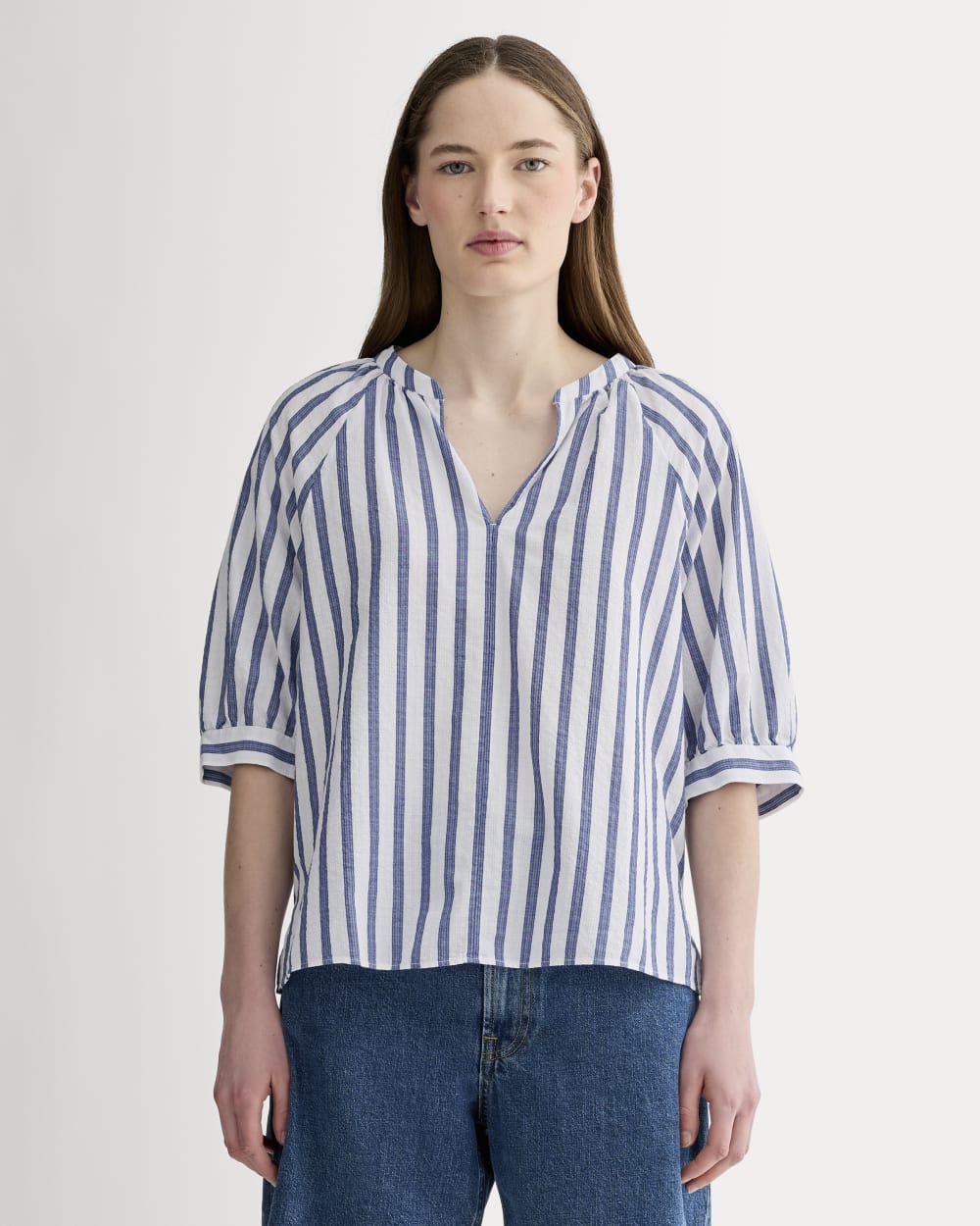 The Gauze Gathered Top | White / Mazarine Blue