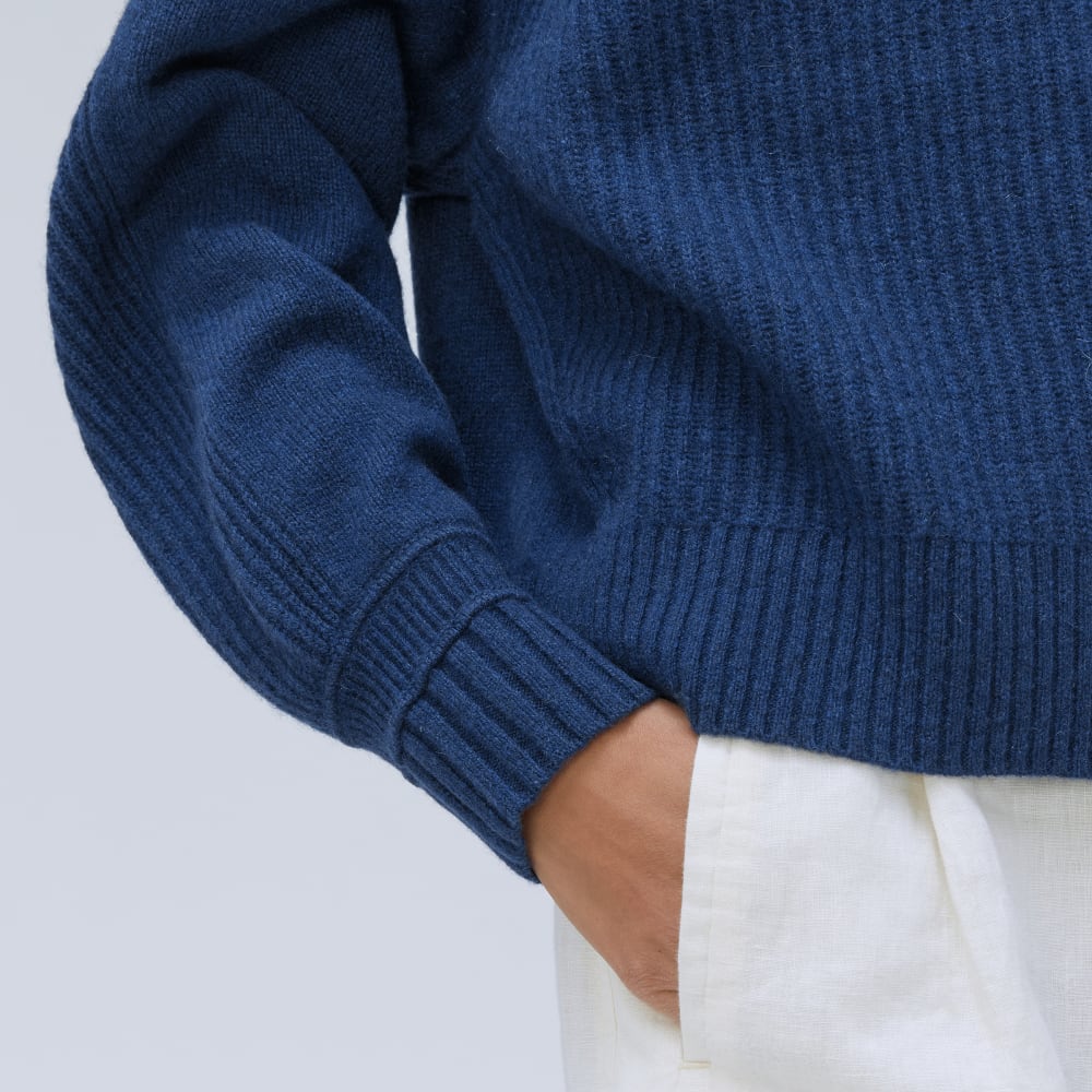 The Cashmere Ribbed Turtleneck | Bright Navy