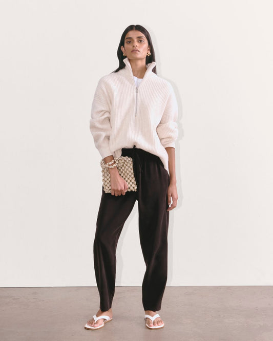 The Tapered Pant in Butterlite | Black