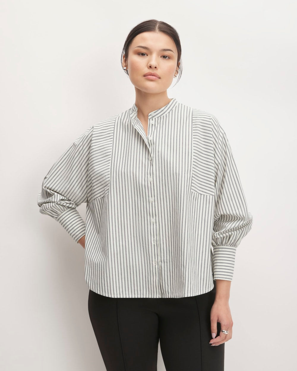 The Oversized Raglan Shirt | Bone / Navy