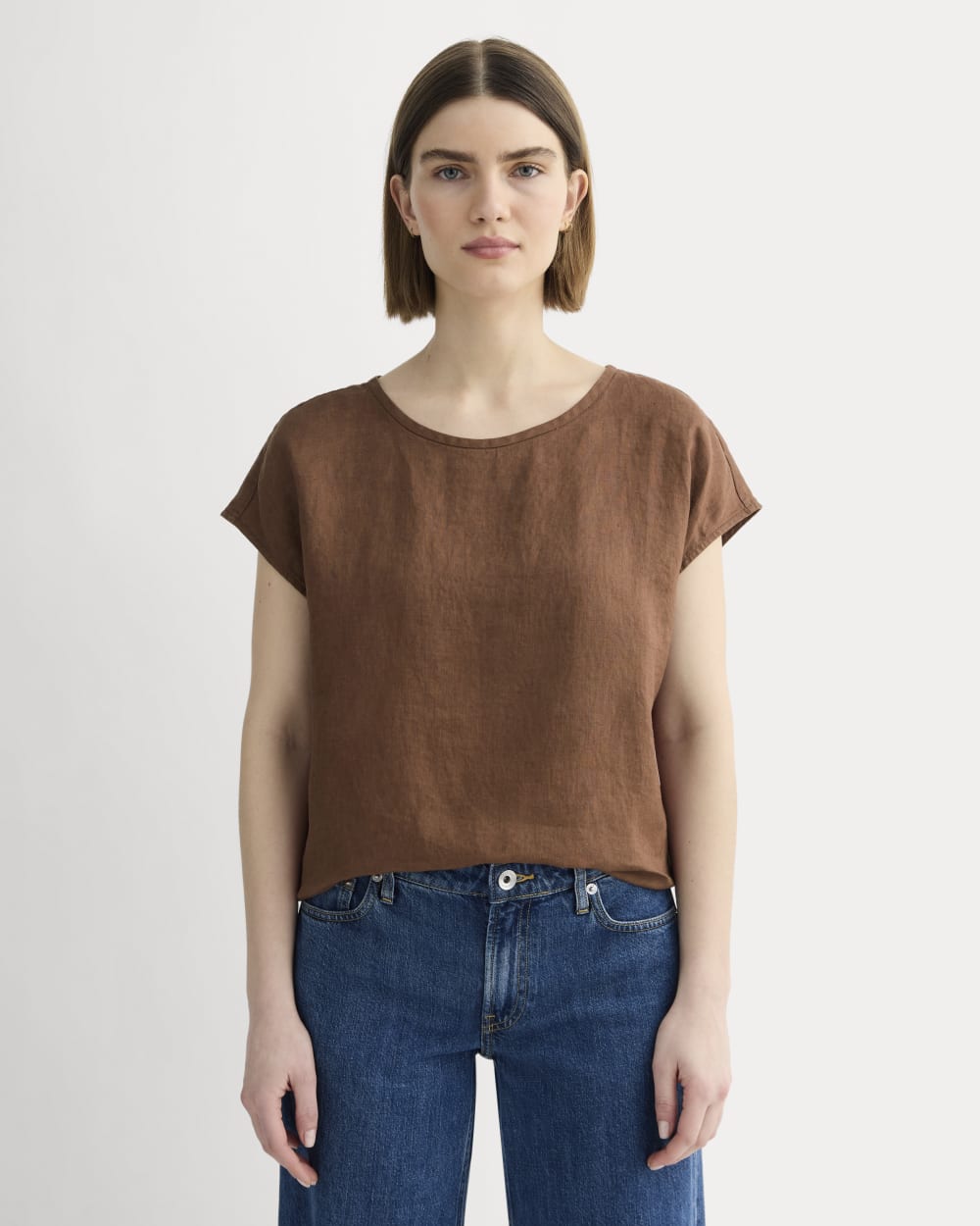The Muscle Top in Linen | Cedarwood