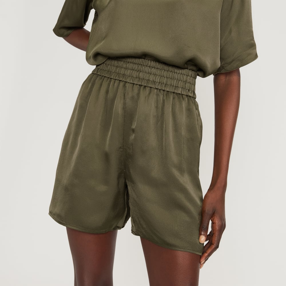 The Satin Pull-On Short | Kalamata