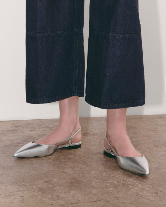 The Studio Slingback Flat | Silver