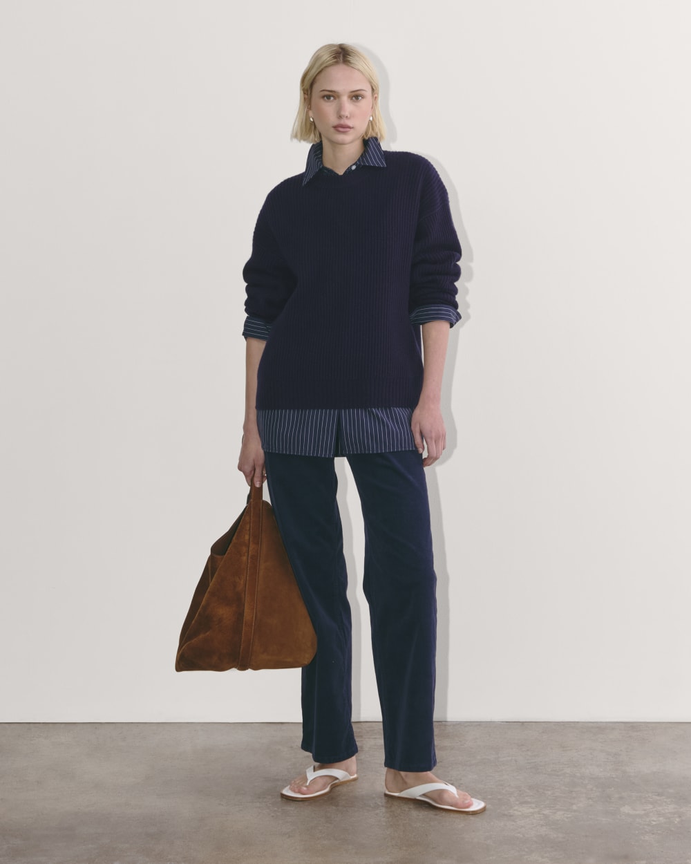 The Cocoon Crew in Wool Cashmere | Navy