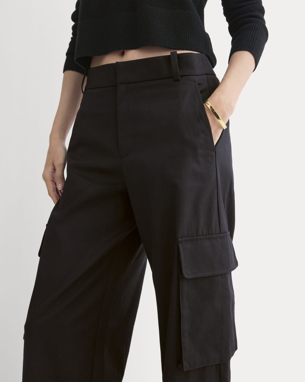 Wide-Leg Cargo Trouser in Buttersmooth | Black