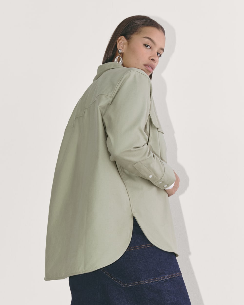 The Boyfriend Shirt in Flannel | Seagrass