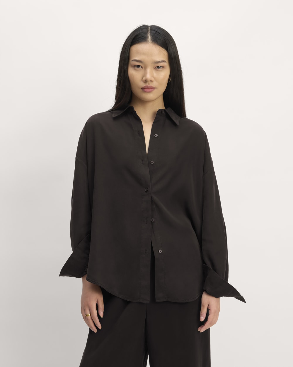 The Oversized Shirt in Butterlite | Black