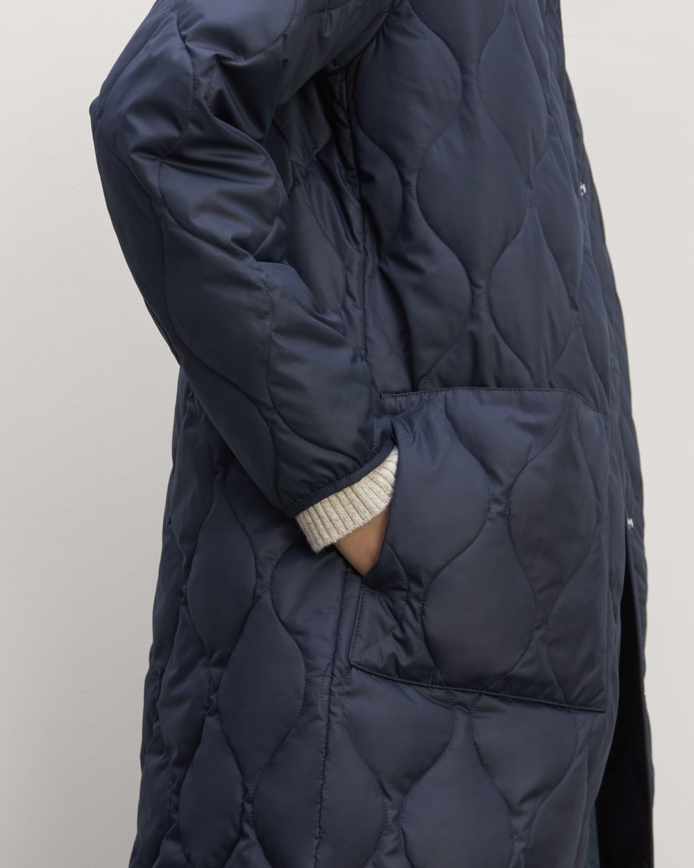 The Long Quilted Liner | Navy