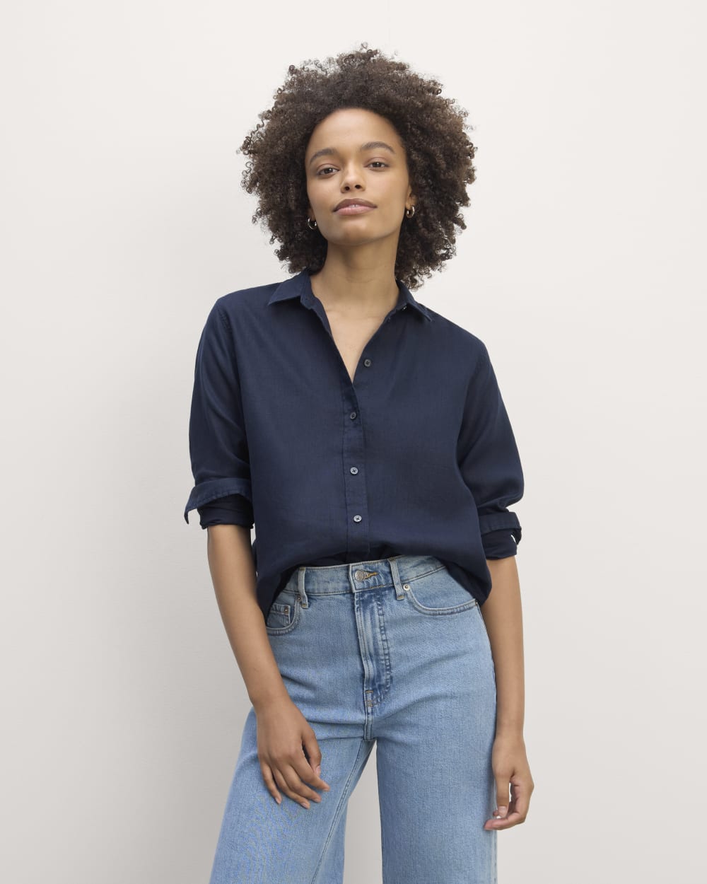 The Must-Have Shirt in Linen | Navy
